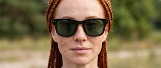 Izipizi Sun #Bay Black Olive Генерирано изображение