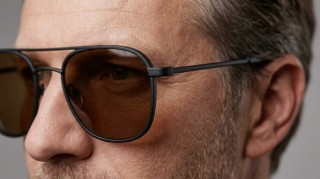 Izipizi Sun #Cruise Black Brown lenses Генерирано изображение