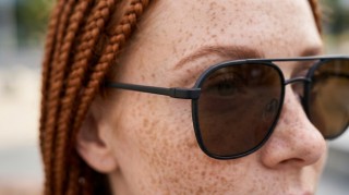 Izipizi Sun #Cruise Black Brown lenses Генерирано изображение