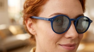 Izipizi Sun #D Navy Blue Генерирано изображение