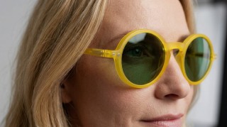 Izipizi Sun #G Yellow Honey Генерирано изображение