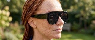 Meller Lira All Black Генерирано изображение