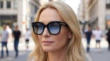 Tom Ford Beatrix-02 FT0613 01W 52 Генерирано изображение