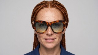 Tom Ford Dasha FT0822 55P 52 Генерирано изображение