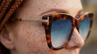 Tom Ford Dasha FT0822 55P 52 Генерирано изображение