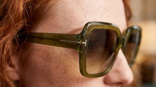 Tom Ford Kaya FT1082 51F 54 Генерирано изображение