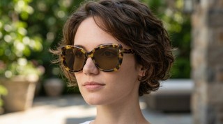 Tom Ford Maeve FT1008 55J 55 Генерирано изображение